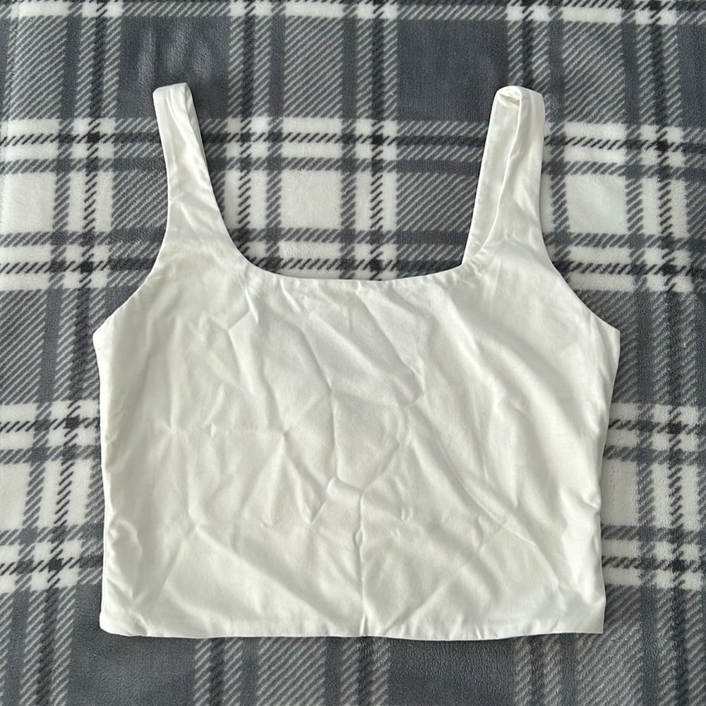 Love Bonito crop tank NWT